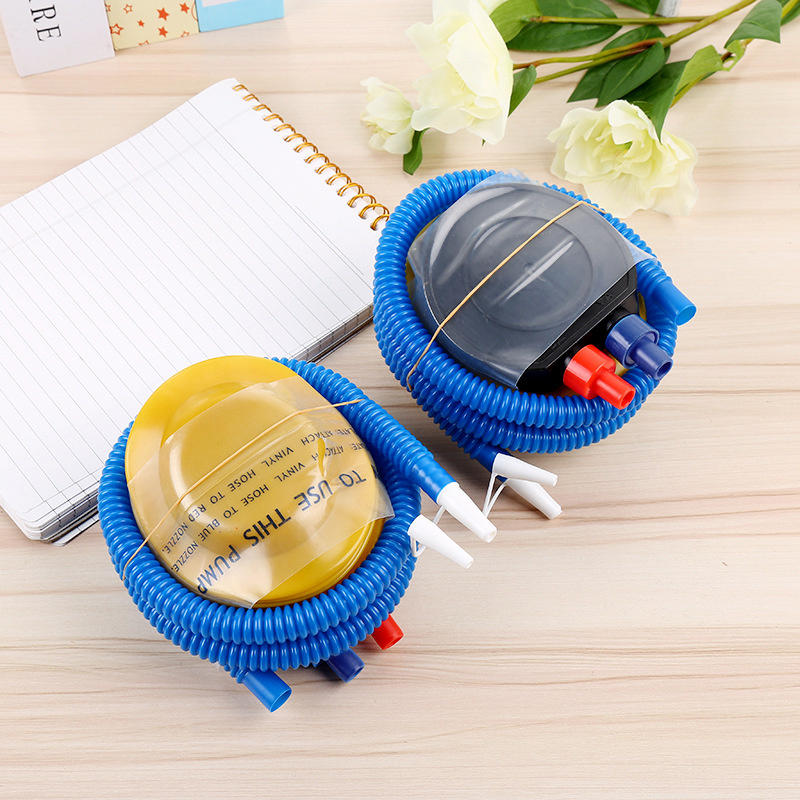 Step On 4-inch Inflatable Toy  - Pilates Yoga Ball recensione e prezzo